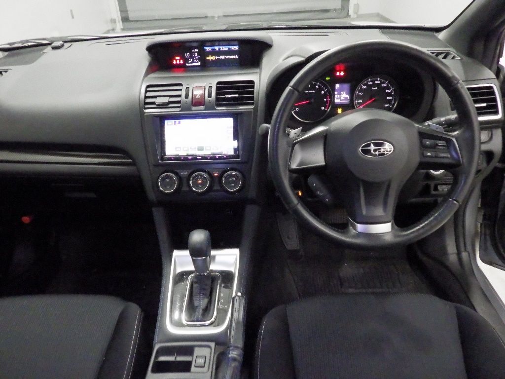 2013 Subaru インプレッサ スポーツ 4WD 2.0i EyeSight auction photo 3
