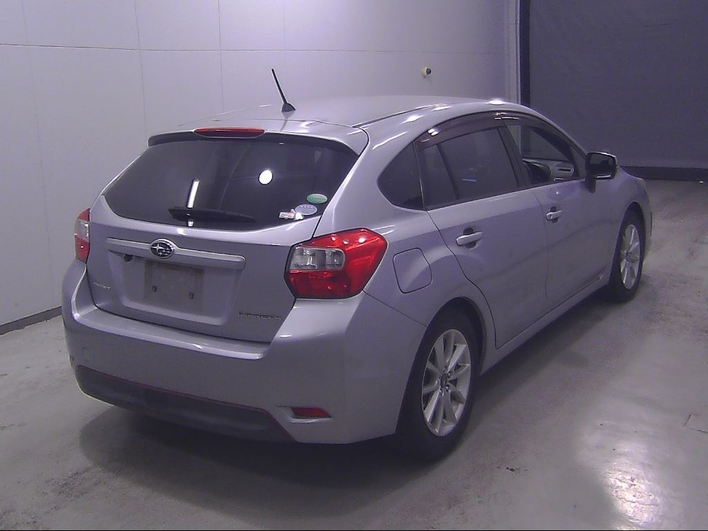 2013 Subaru インプレッサ スポーツ 4WD 2.0i EyeSight auction photo 2