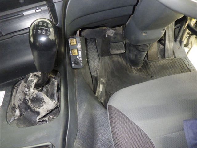 2013 Mitsubishi Fuso dump auction photo 7
