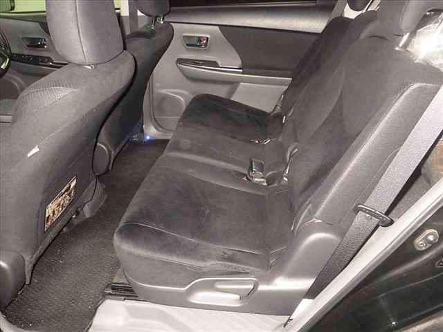 2013 Toyota Prius Alpha Sチューンブラック auction photo 6