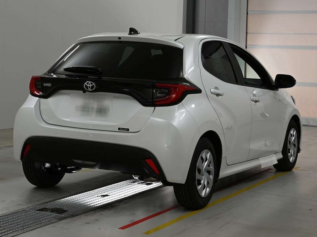 2026 Toyota Yaris G auction photo 2