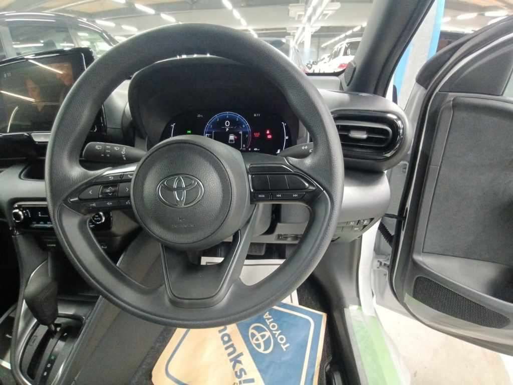 2026 Toyota Yaris G auction photo 9