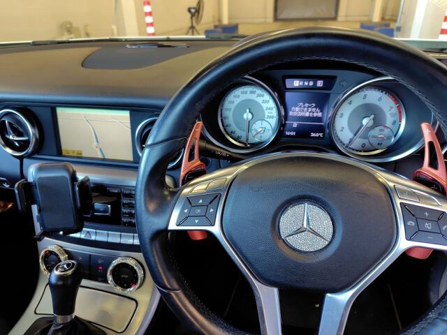 2012 Mercedes-Benz SLK SLK200 auction photo 6