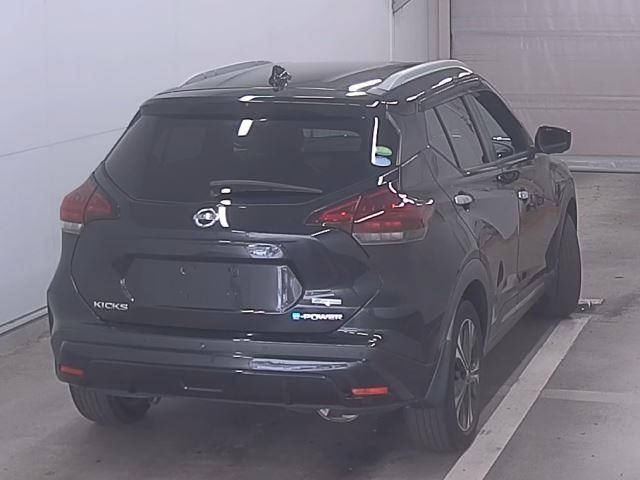 2021 Nissan Kicks X auction photo 4
