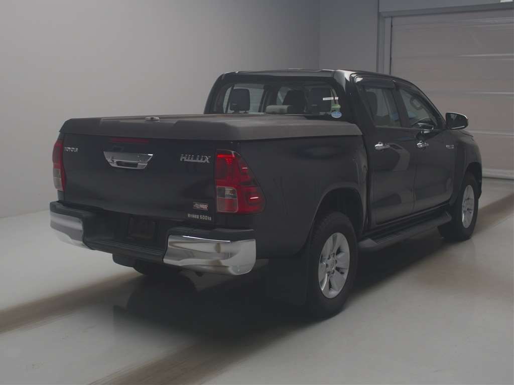 2018 Toyota Hilux Z 4WD auction photo 2