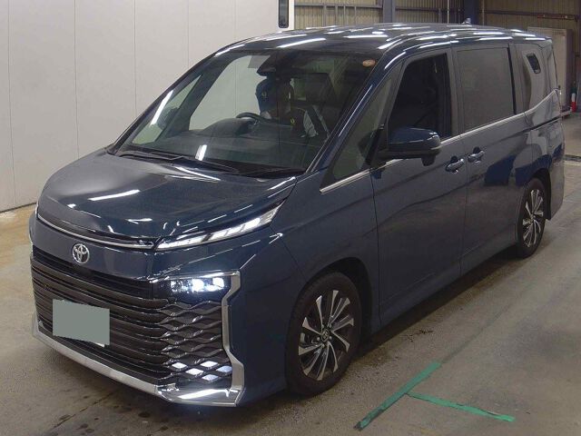 2024 Toyota Voxy S-Z auction photo 4