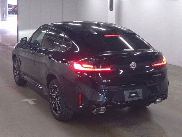 2023 BMW X4 XDRIV20D Mスポ 4WD auction photo 2