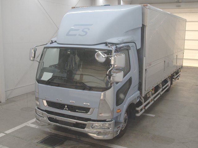 2021 Mitsubishi Fuso Fighter Wing Japan auction vehicle
