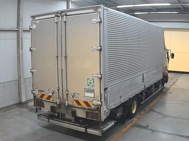 2013 Isuzu Forward Wing auction photo 2