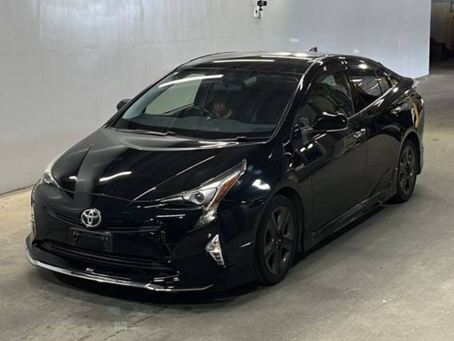 2017 Toyota Prius Sツーリングセレクション モデリスタ Japan auction vehicle