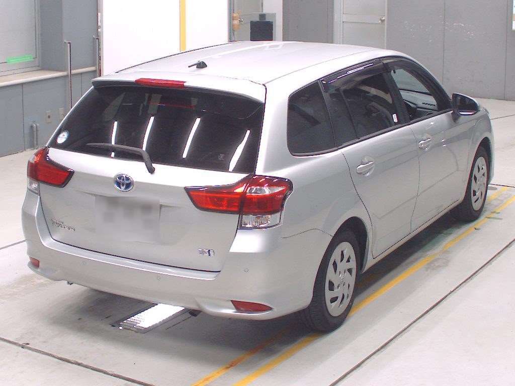 2021 Toyota Corolla Fielder ハイブリッド EX auction photo 2