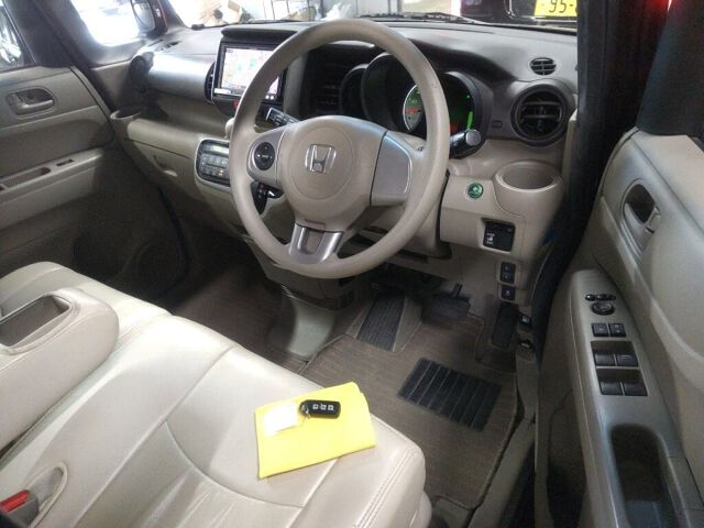 2012 Honda N-BOX G・L package auction photo 3