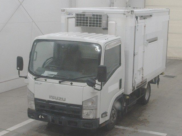 Japan Auction Vehicles 10 2014 Isuzu Elf 冷蔵・冷凍車 auction photo