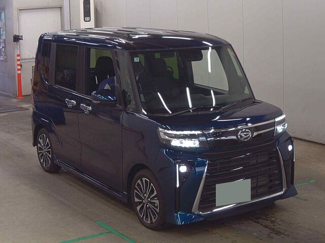 2025 Daihatsu Tanto Custom RS Japan auction vehicle