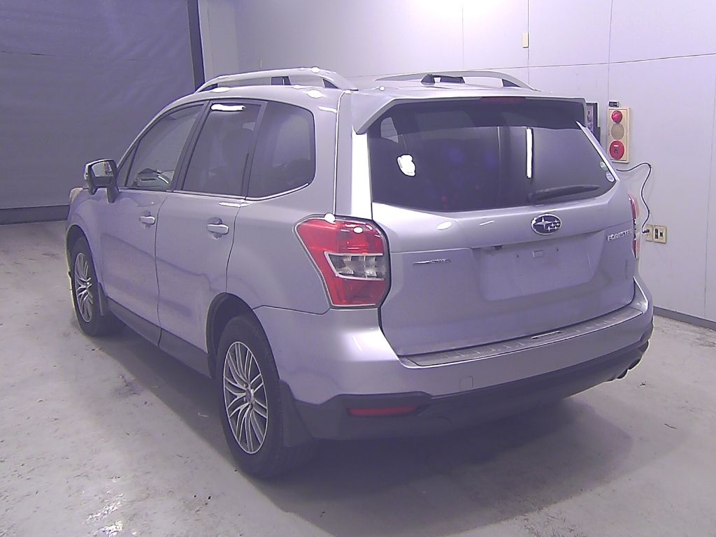 2013 Subaru Forester 2.0i-L EyeSight auction photo 5