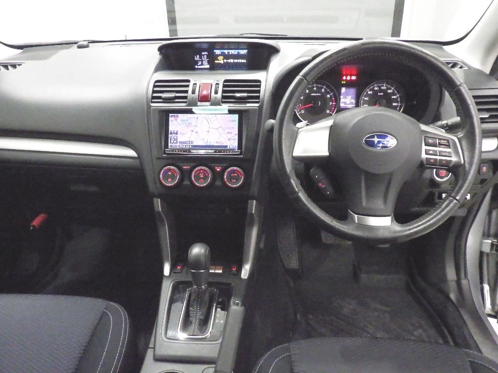 2013 Subaru Forester 2.0i-L EyeSight auction photo 3