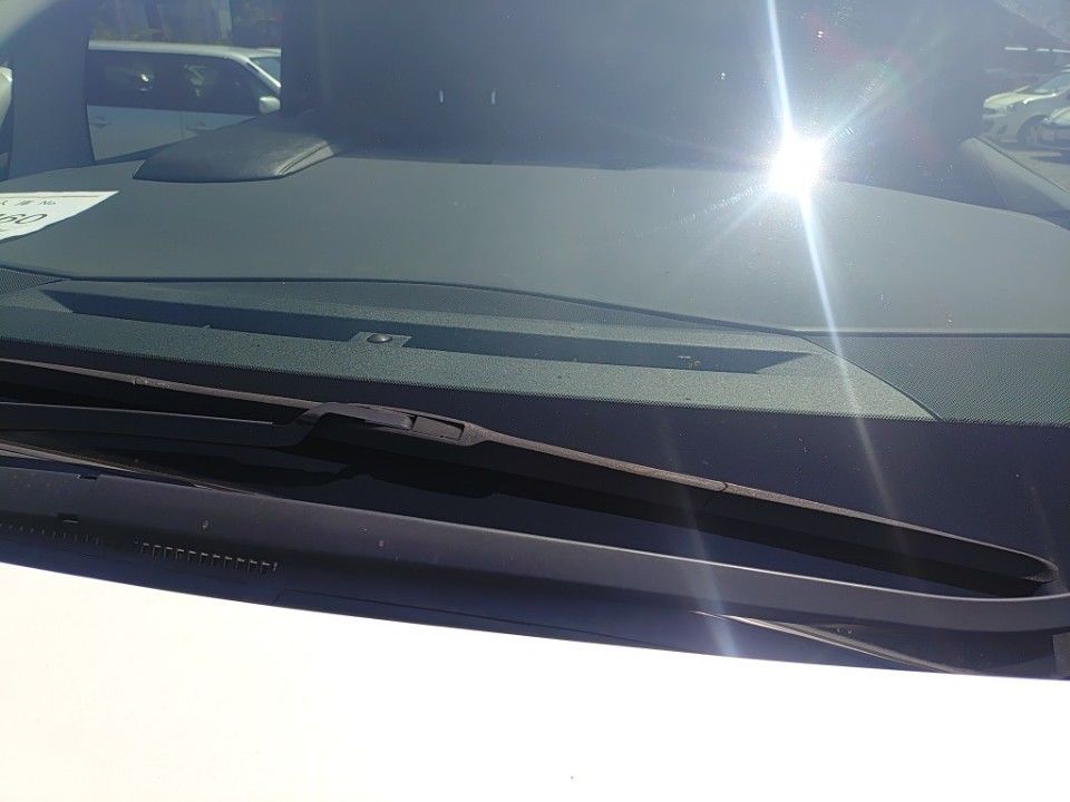 2015 Toyota Alphard auction photo 21
