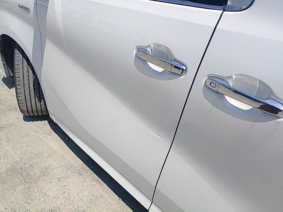 2015 Toyota Alphard auction photo 30