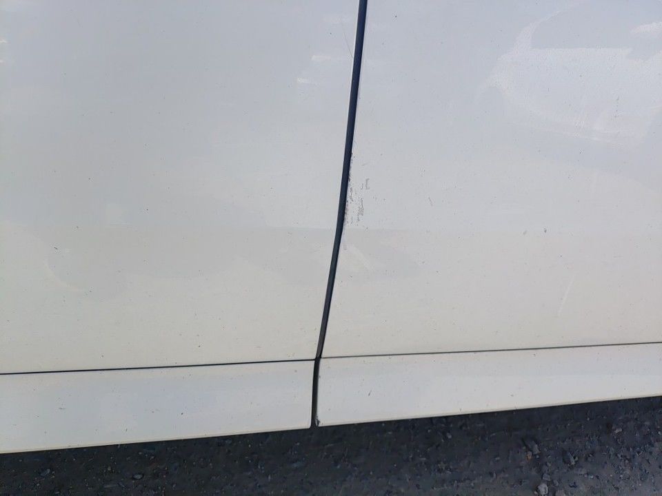 2015 Toyota Alphard auction photo 24