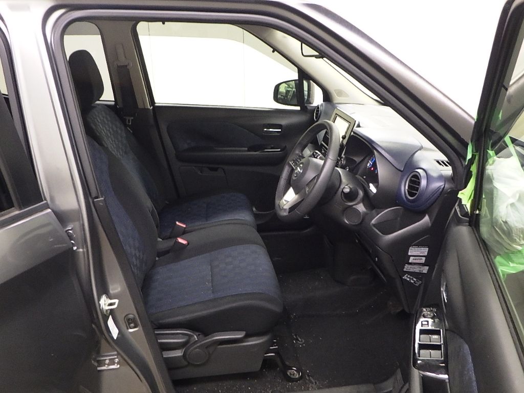 2019 Nissan Dayz ハイウェイスターX auction photo 6
