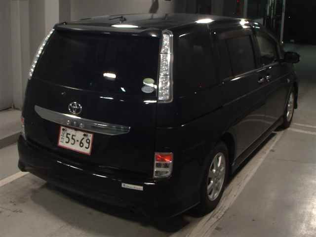 2013 Toyota Isis プラタナVセレクション auction photo 5