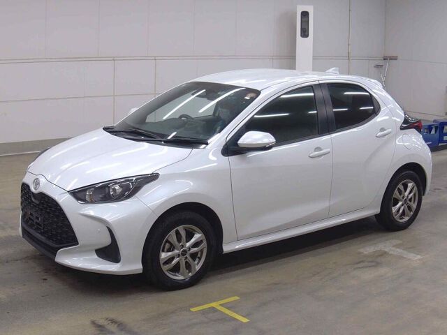 2024 Toyota Yaris X 4WD auction photo 4