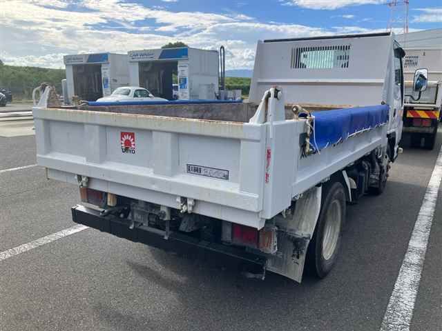 2013 Isuzu Elf 3-ton dump truck auction photo 5