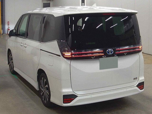 2025 Toyota Voxy ハイブリッドS-Z auction photo 2