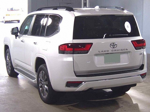 2025 Toyota Land Cruiser ZX 4WD auction photo 2