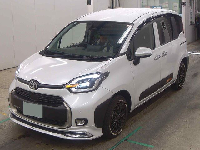 2025 Toyota Sienta ハイブリッドZ 4WD auction photo 4