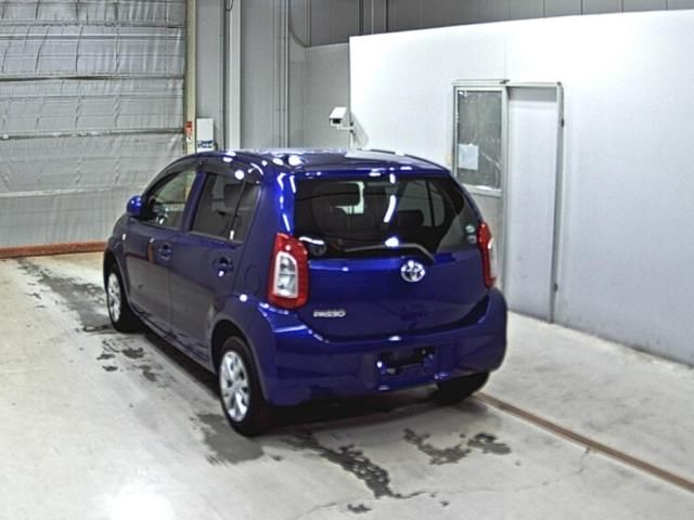 2015 Toyota Passo 1.0X Lパッケージ・キリリ auction photo 2