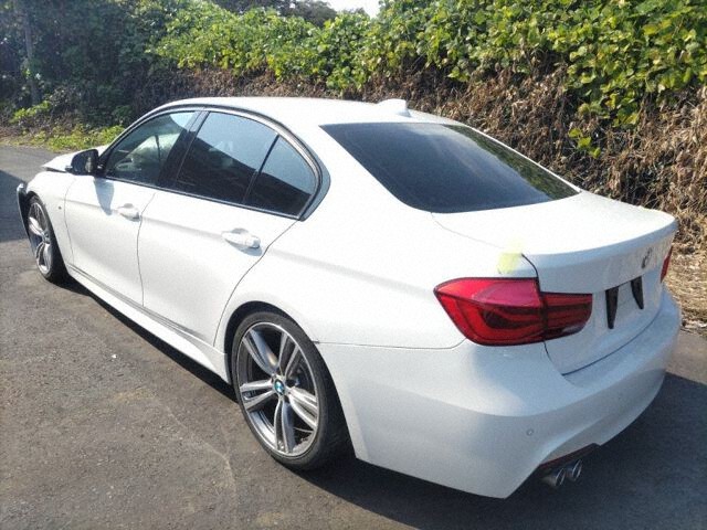 2018 BMW 3 Series 320D M Sport auction photo 2