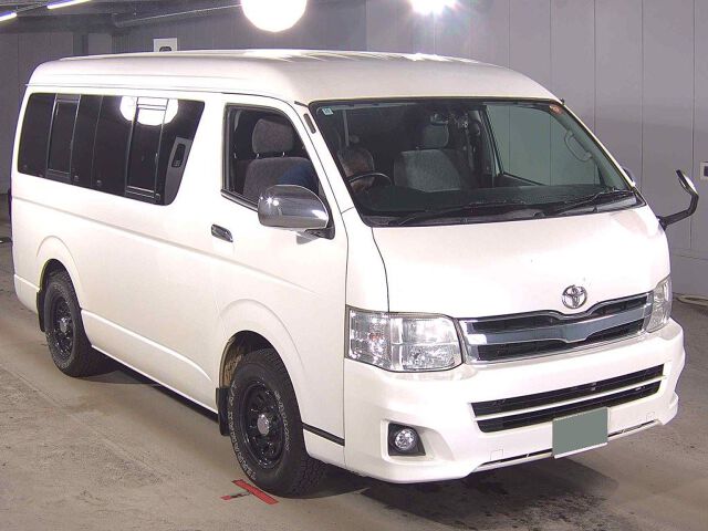 2010 Toyota Hiace GL 4WD Japan auction vehicle