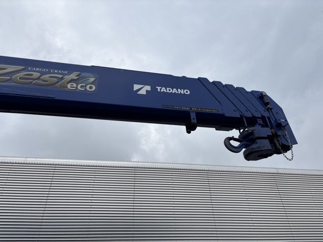2020 Mitsubishi Fuso Fighter Flat self-propelled crane, 5-stage. auction photo 18