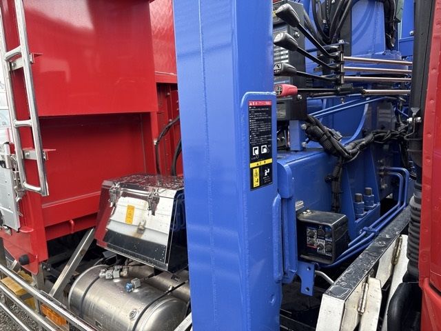 2020 Mitsubishi Fuso Fighter Flat self-propelled crane, 5-stage. auction photo 19