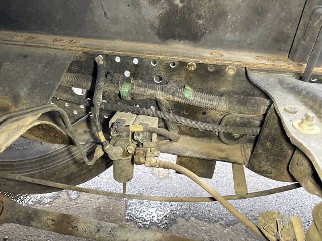 2010 Isuzu Forward ダンプ auction photo 12