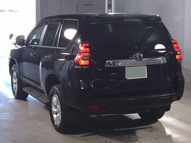 2023 Toyota Land Cruiser Prado TX Lパッケージ 4WD auction photo 2
