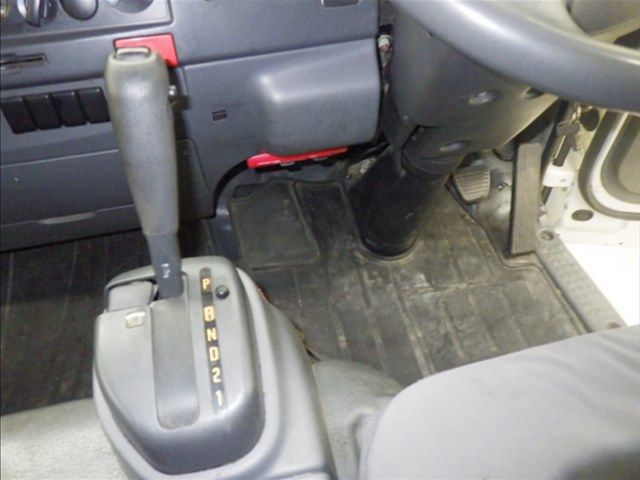2011 Isuzu Elf バン auction photo 8