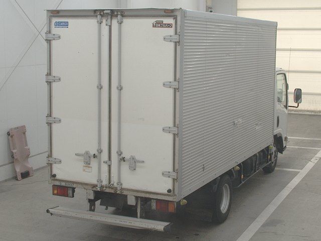2011 Isuzu Elf バン auction photo 2