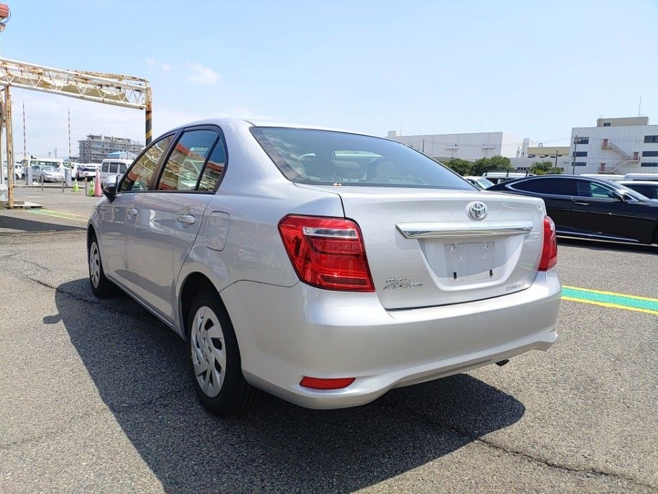 2021 Toyota カローラ アクシオ auction photo 6