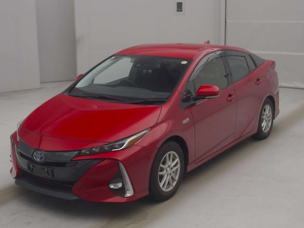 2021 Toyota Prius PHEV A Japan auction vehicle