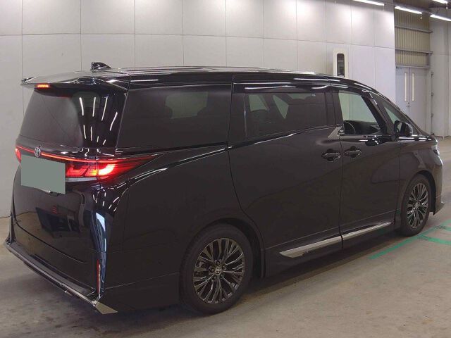 2024 Toyota Vellfire Z Premier auction photo 5