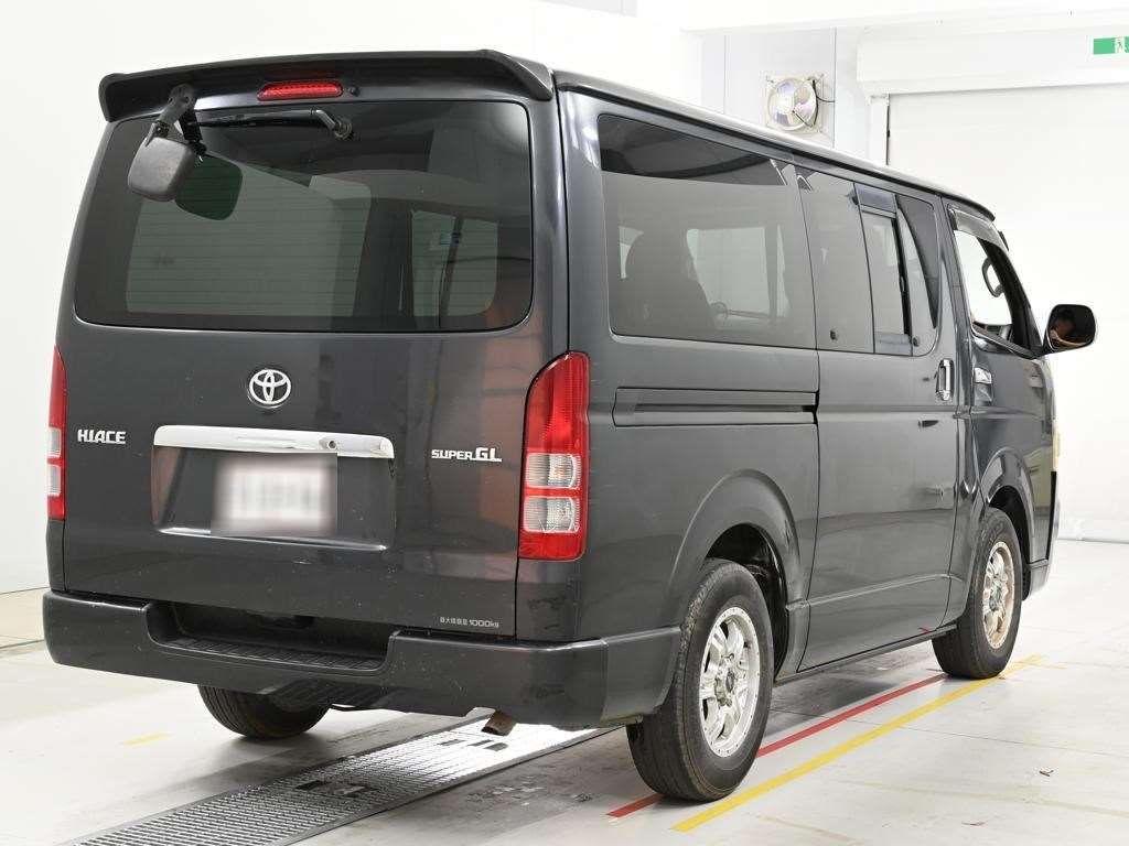 2004 Toyota Hiace スーパーGL auction photo 2