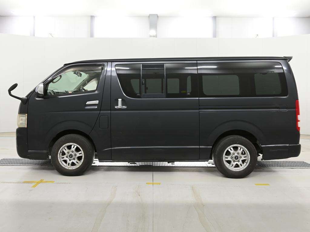 2004 Toyota Hiace スーパーGL auction photo 4