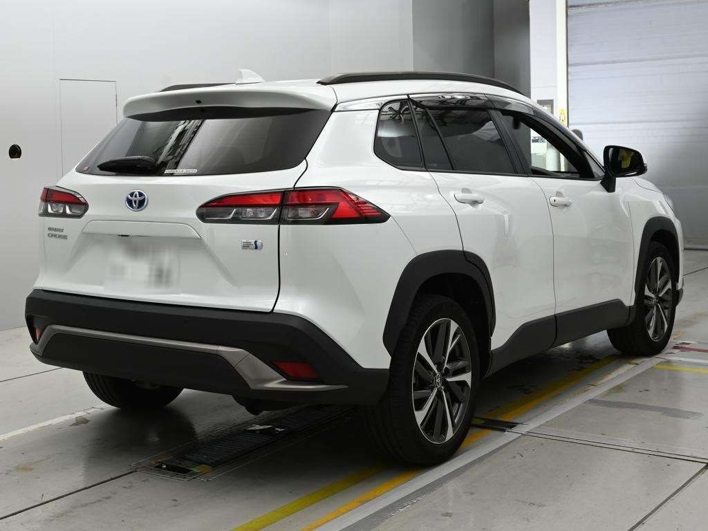 2022 Toyota Corolla Cross ハイブリッド Z auction photo 2