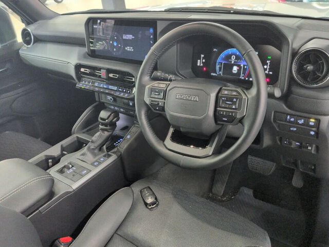 2025 Toyota Land Cruiser 250 VX 4WD auction photo 3