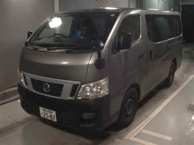 2016 Nissan NV350 Caravan Long DX auction photo 4