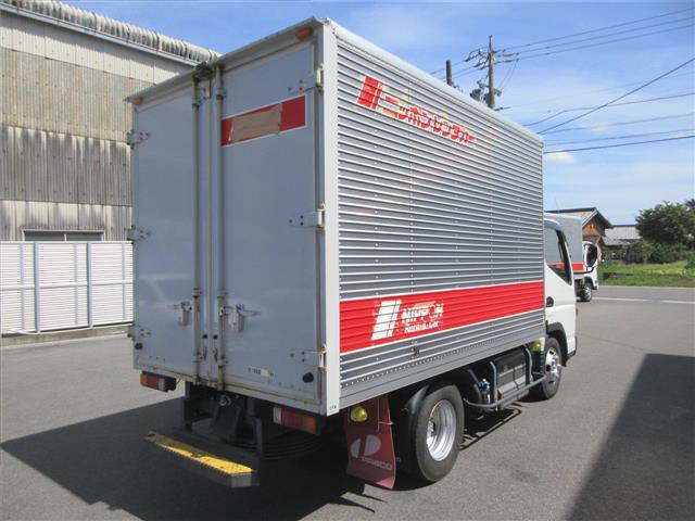 2020 Mitsubishi Fuso Canter 4WD Aluminum Van 2t auction photo 11