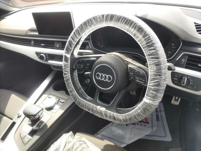 2019 Audi A4 auction photo 3