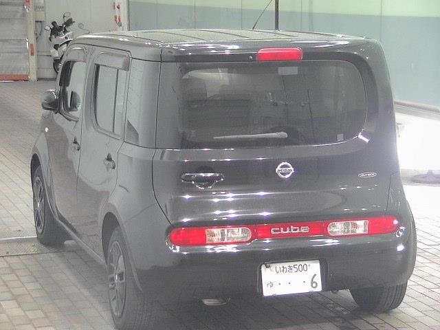 2017 Nissan Cube 15X auction photo 2